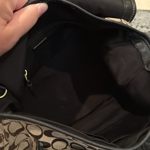 Coach Tan and Black Signature Shoulder Bag - Picture 7 of 8